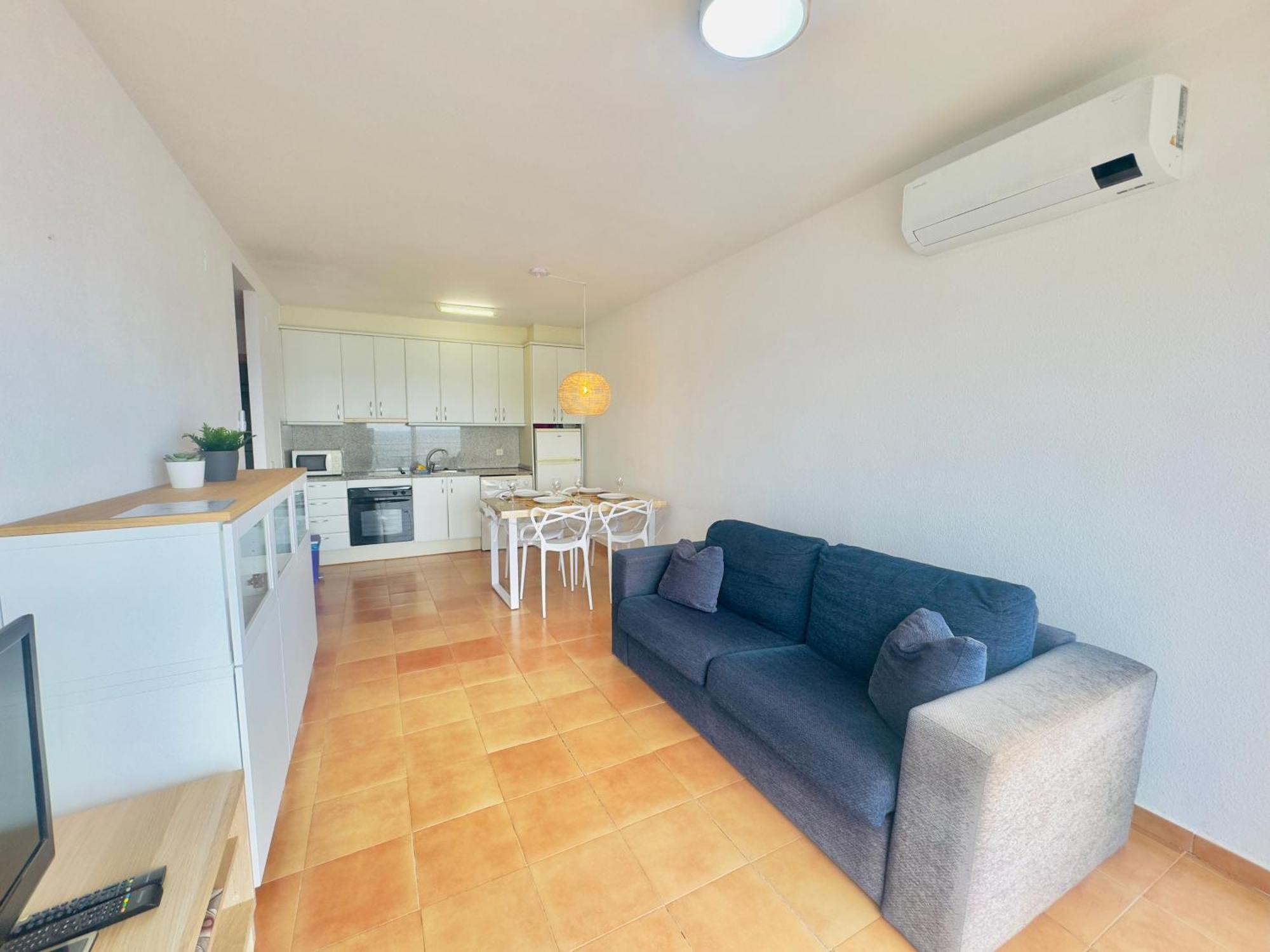Apartment Marina 4 Roses